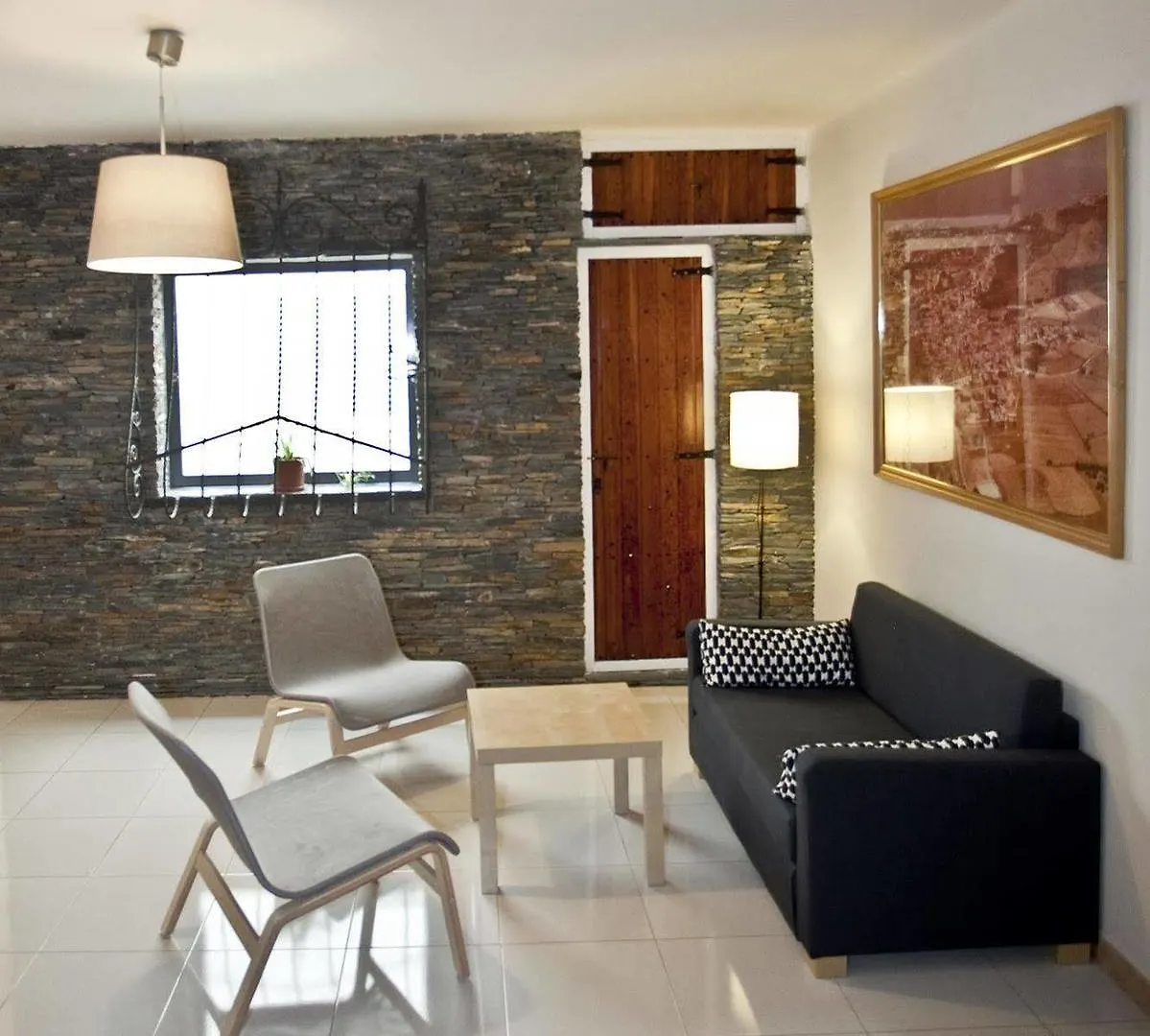 Hotel Beri Llança 2*,